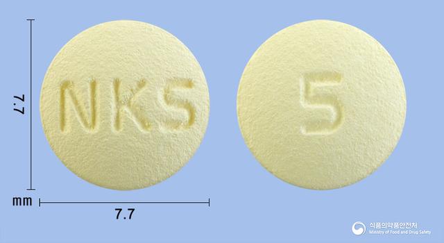 넥스페나신정5mg(솔리페나신숙신산염)