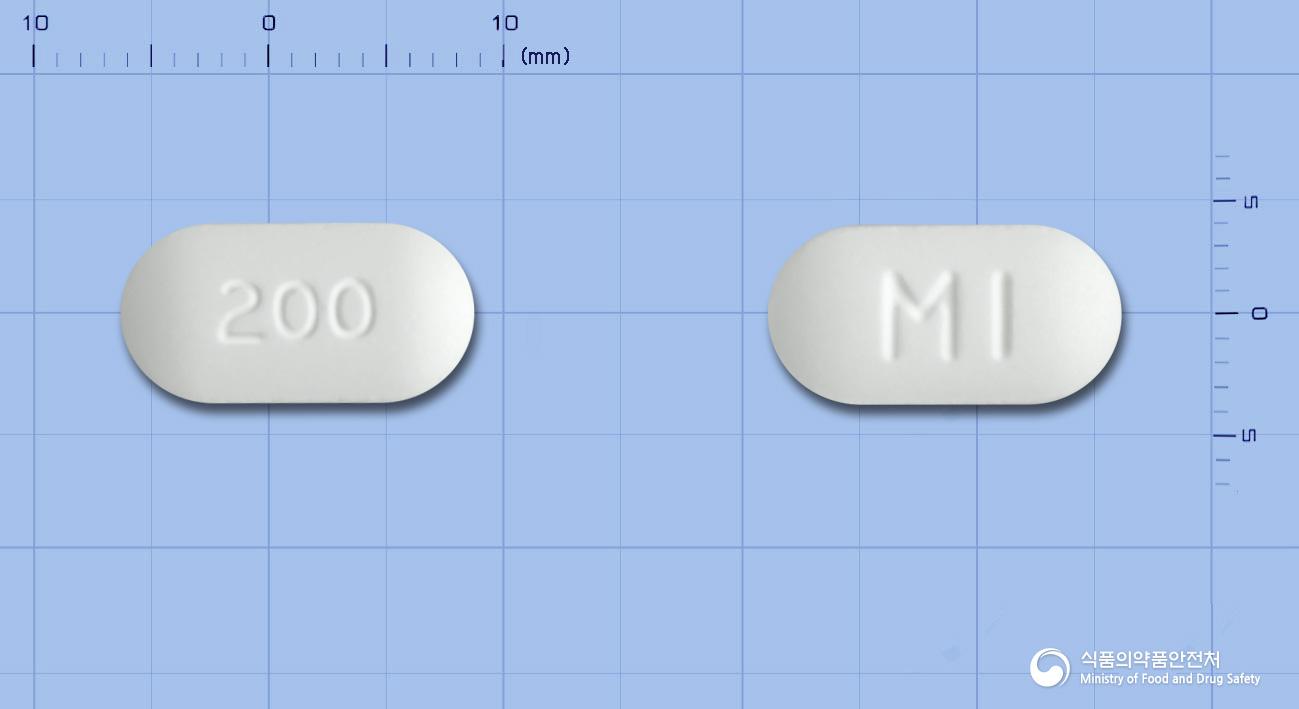 큐로켈서방정200밀리그램(쿠에티아핀푸마르산염)